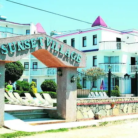 ホテル Sunset Village ディディム