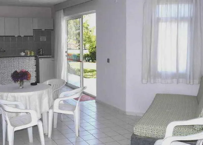 Otel Sunset Village 2*