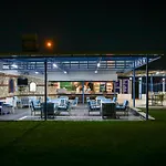 酒店 Sunset Village