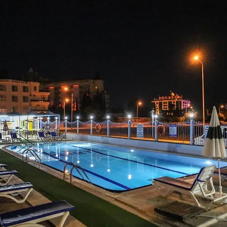 Sunset Village דידים