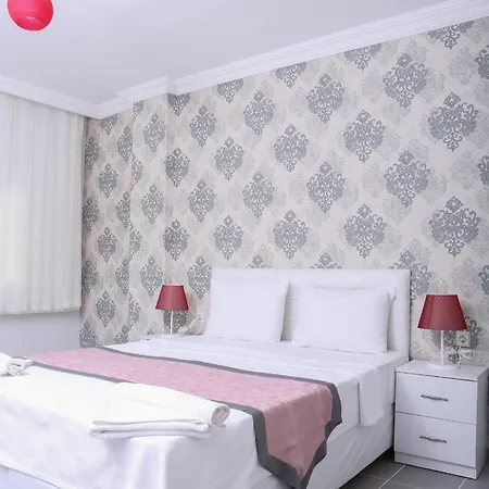 Отель Sunset Village