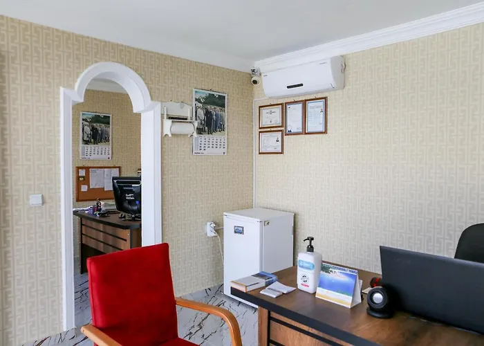 Sunset Village Hotel