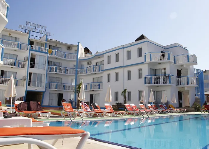 Szálloda Sunset Village 2*