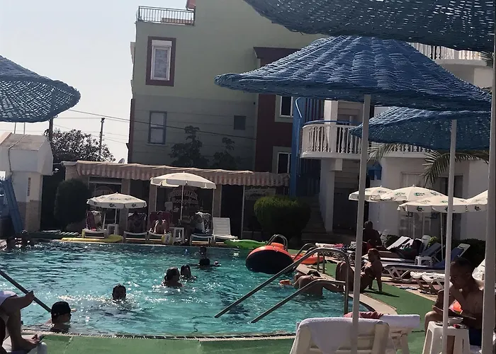 Sunset Village Szálloda 2*